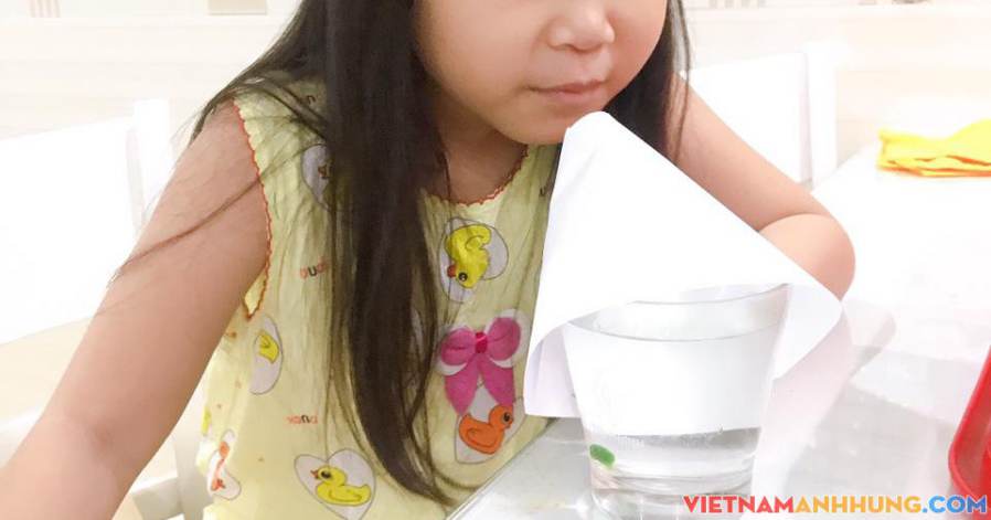 Ngành y tế áp lực, phụ huynh lo lắng vì trẻ em dương tính với SARS-CoV-2 tăng nhanh