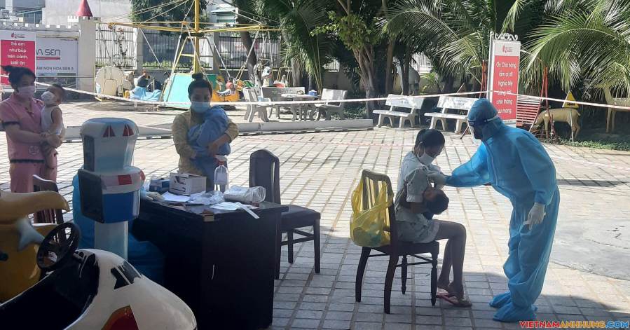 Tiêm phòng Covid-19 cho hơn 72.000 trẻ dưới 18 tuổi