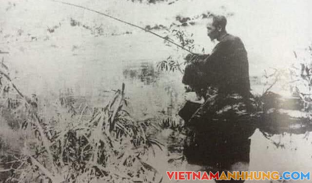 Hồ Chí Minh một “Vĩ nhân”!