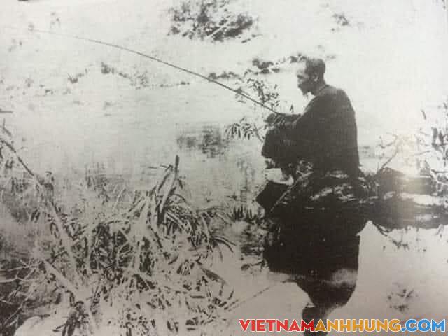 Hồ Chí Minh một “Vĩ nhân”!