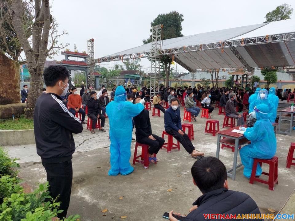 37 trường cho học sinh nghỉ học vì ca nhiễm Covid-19 tăng