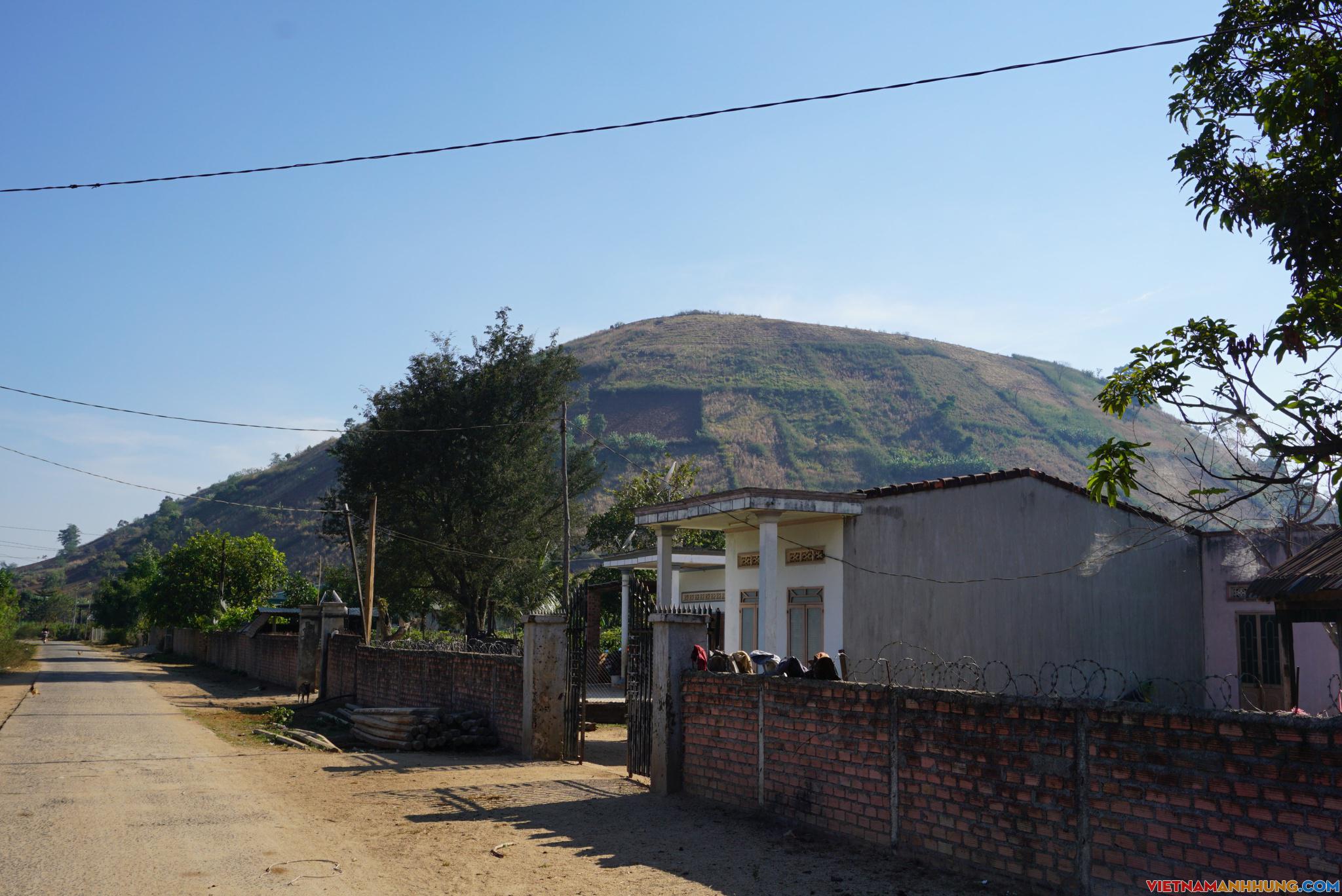 Gia Lai: Nhiều người dân sập bẫy “cò đất” bịa dự án tỉ USD