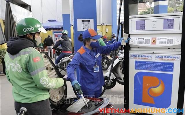 Giá xăng sắp tăng trở lại?