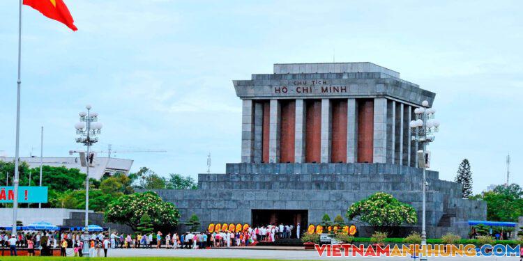 Lăng Chủ tịch Hồ Chí Minh – Công trình “Ý Đảng, lòng dân” và tình hữu nghị Việt – Xô