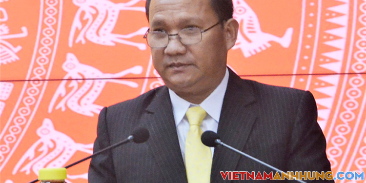 Ban hành Luật Lực lượng tham gia bảo vệ ANTT ở cơ sở để tạo điều kiện cho lực lượng Công an xã bán chuyên trách, bảo vệ dân phố, dân phòng hoạt động thống nhất, hiệu lực, hiệu quả