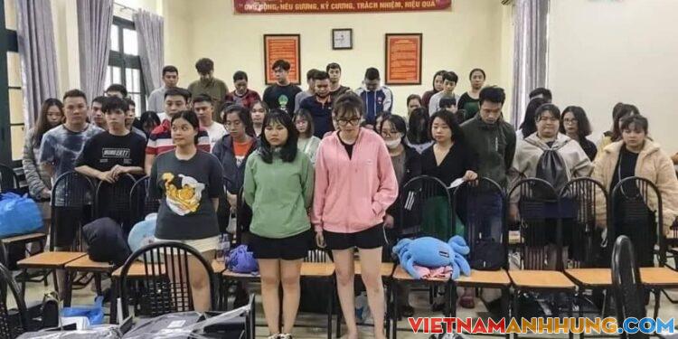 Đường dây “tín dụng đen” ghép ảnh con nợ để bôi nhọ trên mạng xã hội