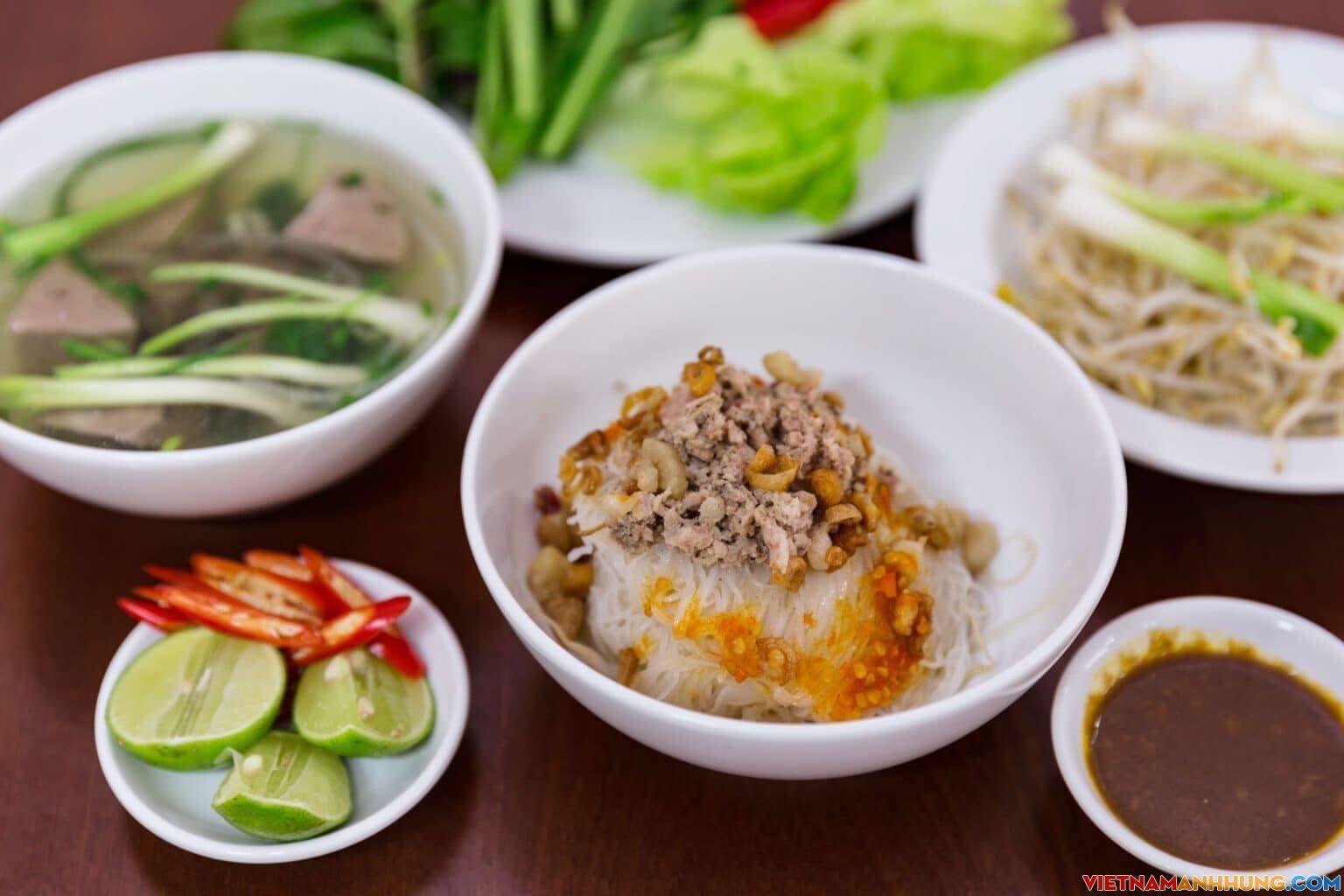 Nguồn gốc phở khô Gia Lai