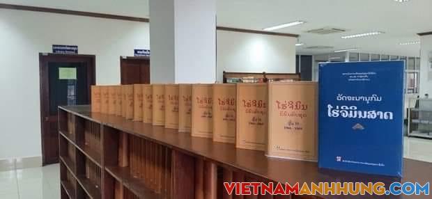 Tác phẩm ‘Hồ Chí Minh toàn tập’ được giảng dạy và học tập tại Lào
