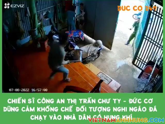 Gia Lai: Công an Đức Cơ phối hợp người dân khống chế đối tượng “ngáo đá” có hung khí