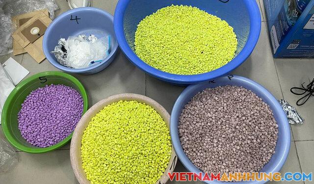 Phát hiện hơn 98kg ma túy gửi từ nước ngoài về sân bay Nội Bài