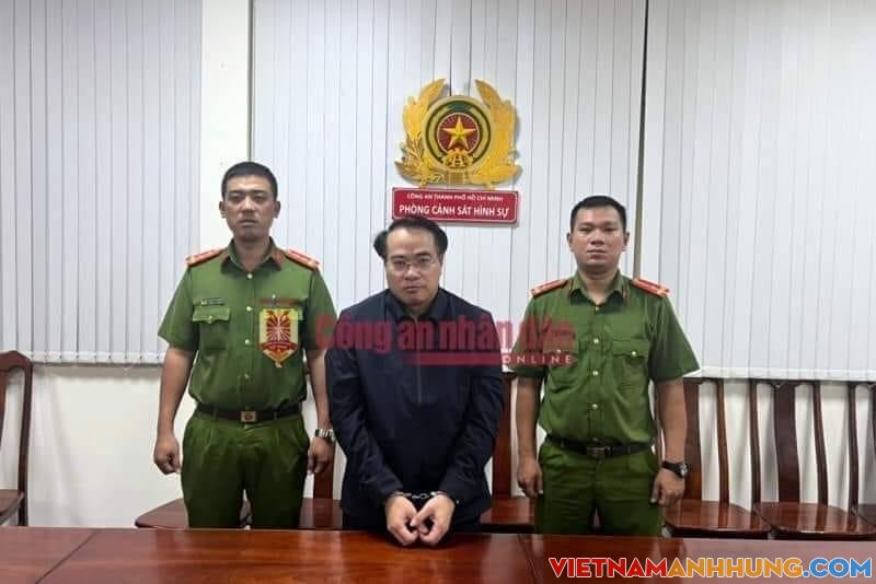 BẮT CỤC TRƯỞNG CỤC ĐĂNG KIỂM VIỆT NAM VỀ TỘI “NHẬN HỐI LỘ”