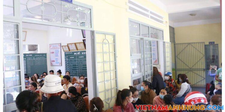 Vụ giáo viên âm nhạc bị tố: Cô giáo tự sửa kết quả xếp loại