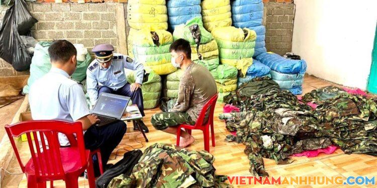 Buôn Hồ- BMT: Thu giữ cả nghìn bộ quần áo rằn ri, quân phục không rõ nguồn gốc