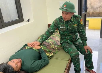 11 thuyền viên trong vụ chìm tàu ở Hà Tĩnh đã được cứu sống