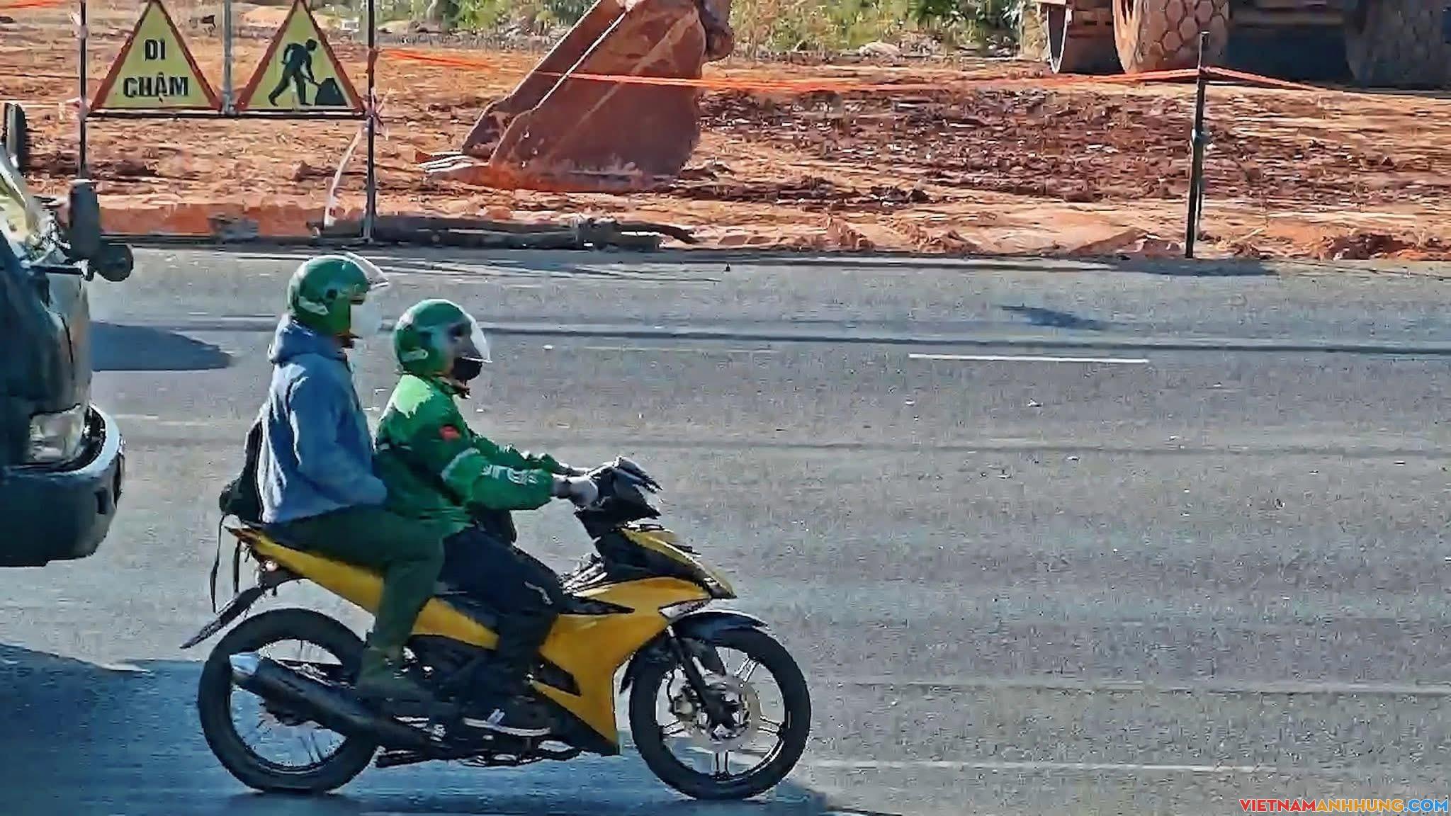 Công an Gia Lai tổ chức họp báo, thông tin công khai về việc bắt giữ các nghi phạm vụ c.u.op Ngân hàng Vietcombank vào sáng 06/02/2026